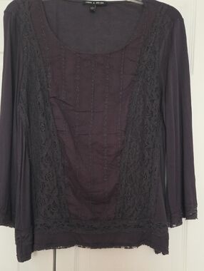 Cable & GAUGE Lace-Panel Scoop Neck Long Sleeve Top